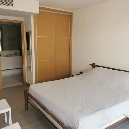 Apartment Centre Les Pins 2p White Pearl Garage *