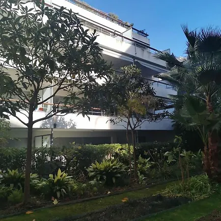 Apartment Centre Les Pins 2p White Pearl Garage *